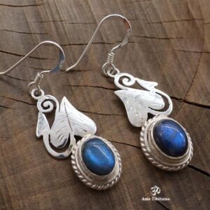BdOA124 Boucles d’Oreille Tibétaines Argent Massif Labradorite – Image 5