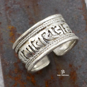 BD63 Bague Mantra Tibétain Om Mani Padme Hum – Image 1