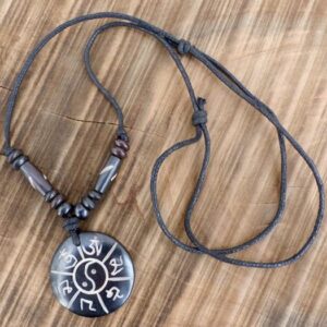 CD164 Collier Tibétain Mantra Yin Yang – Image 3